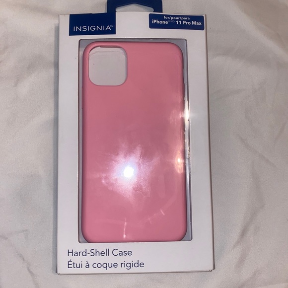 Insignia- Hard Shell Case for Apple® iPhone® 11 Pro Max - Pink - Picture 12 of 12